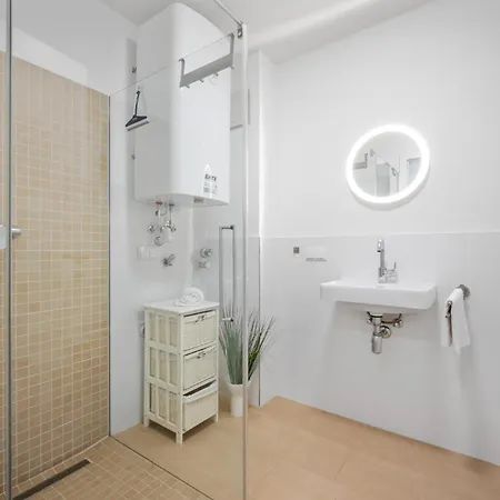 Seeblickwohnung